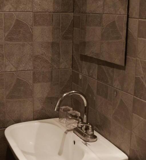 Xidi Kunlun International Hostel