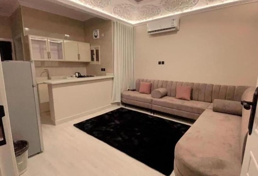 شقق منيف بن طالب