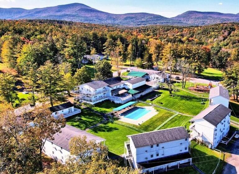 旅馆 Gavin S Iris H Country Inn