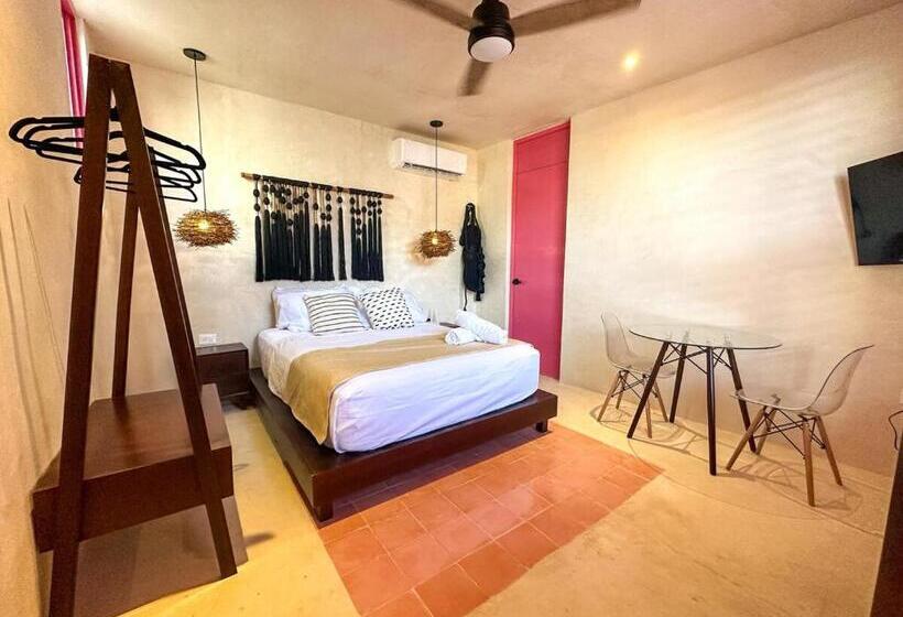 فندق صغير Room Cuzama Disfruta De Este Paraiso