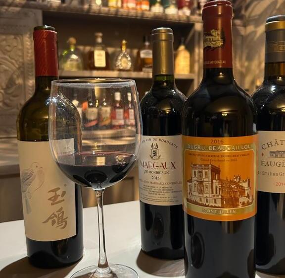 호스텔 The Stagg Inn & Classic Car Experience