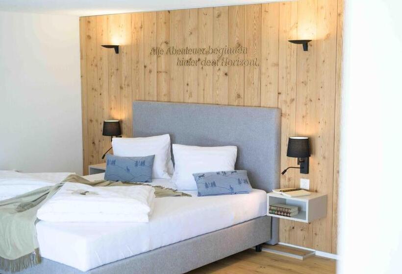 Alphotel Biel Kinzig   Access By Cable Car Only!