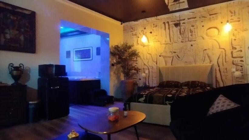 민박 Appartement Jacuzzi Thème égypte