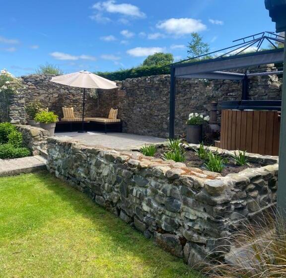 צימר Darkley Lodge   Lakeview Spa