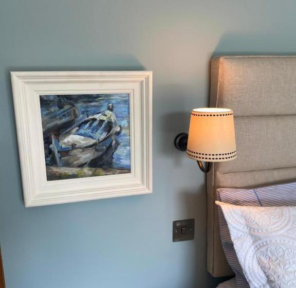 צימר Darkley Lodge   Lakeview Spa