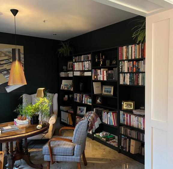 צימר Darkley Lodge   Lakeview Spa