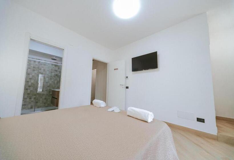 민박 Guest Room 144