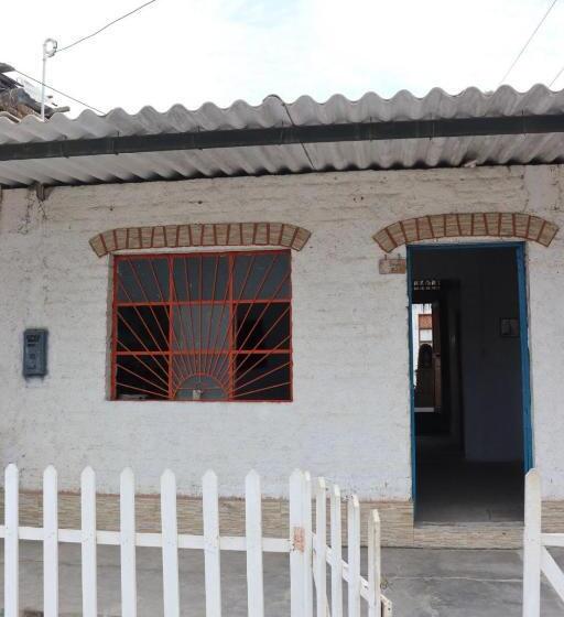 צימר Habitación Matrimonial En Ama Guest House