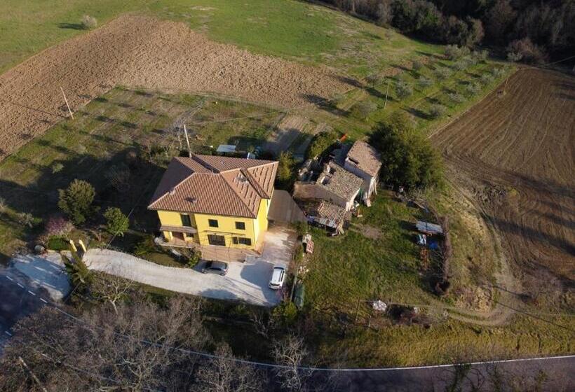 住宿加早餐  La Valle Delle Api