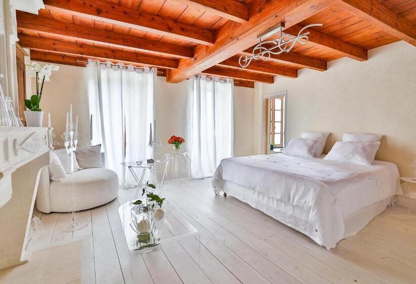 住宿加早餐 Le Logis De Roissac