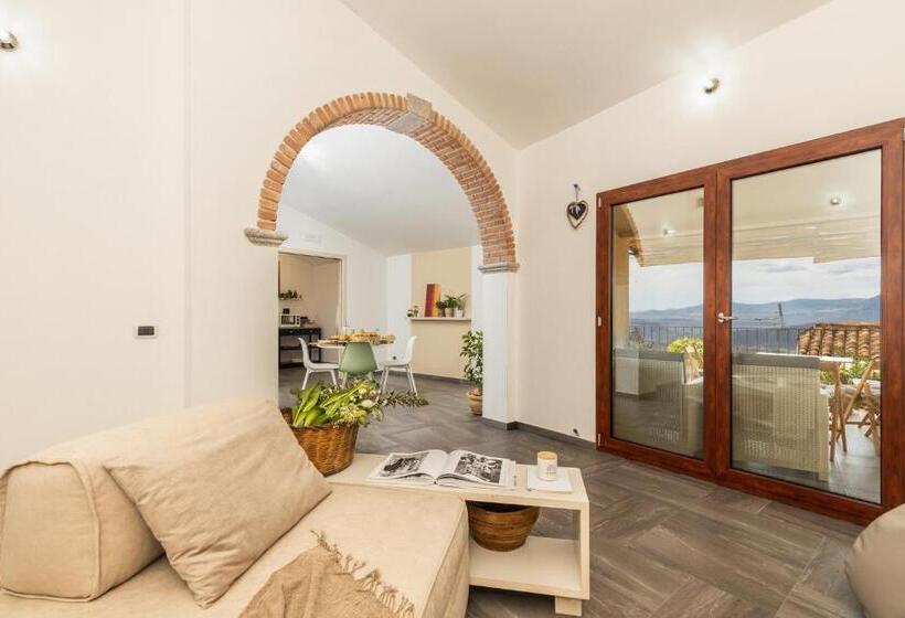 민박 Loft Rooms I Cinque Mori