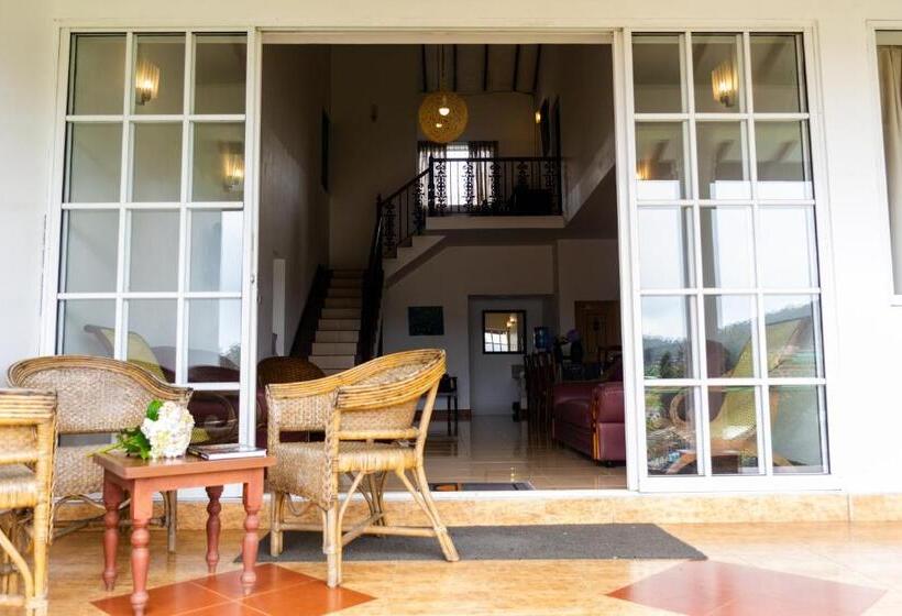 Bed and Breakfast Tranquil Garden   Near Nuwaraeliya Town