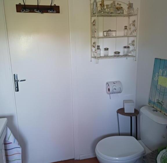 مبيت وإفطار Ty Glaz