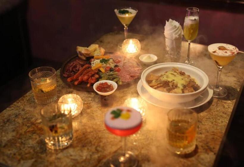 E Village Hotel Hanoi