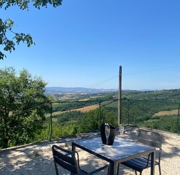 בית מלון כפרי Agriturismo La Quercia Bella