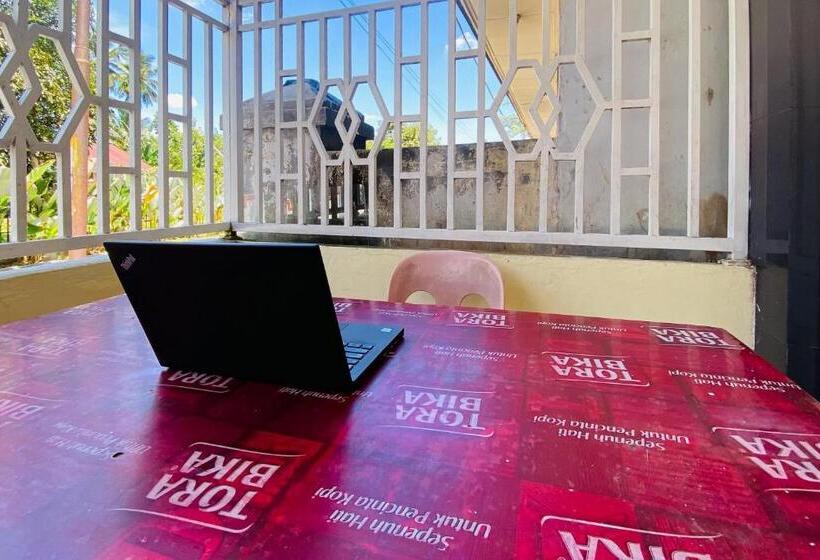 בית מלון כפרי Amira House Kisaran Redpartner