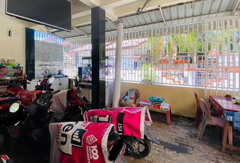 בית מלון כפרי Amira House Kisaran Redpartner