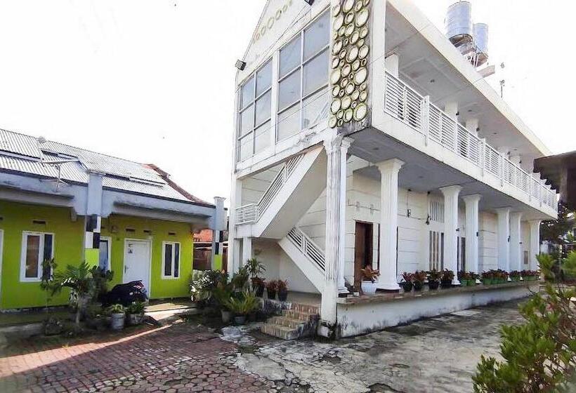 فندق Ayi The Costel Syariah Bengkulu Mitra Reddoorz