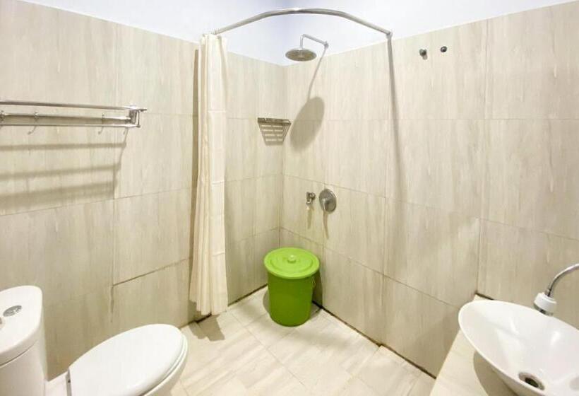 فندق Ayi The Costel Syariah Bengkulu Mitra Reddoorz