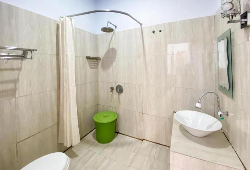 فندق Ayi The Costel Syariah Bengkulu Mitra Reddoorz