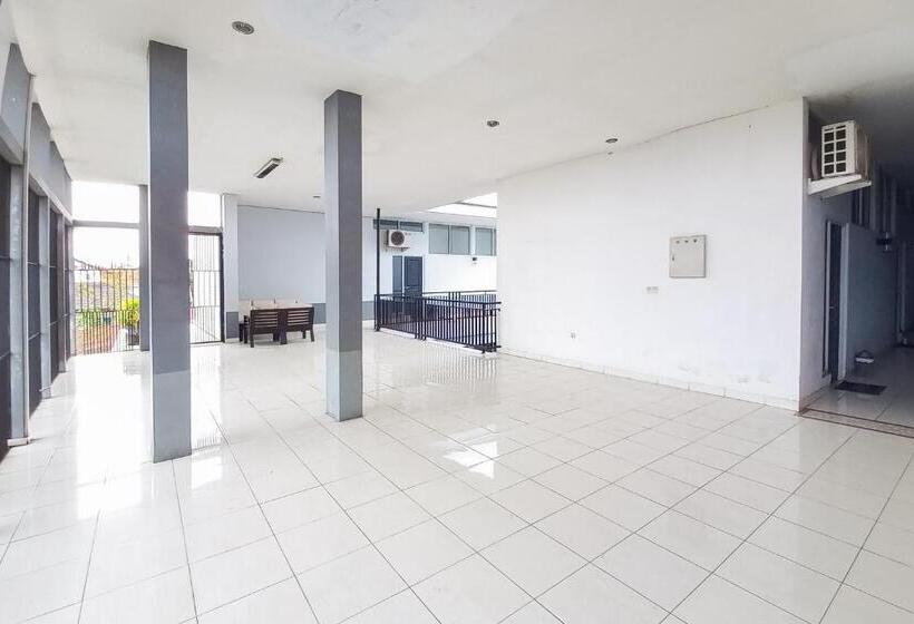 호텔 Cemara House Syariah Redpartner