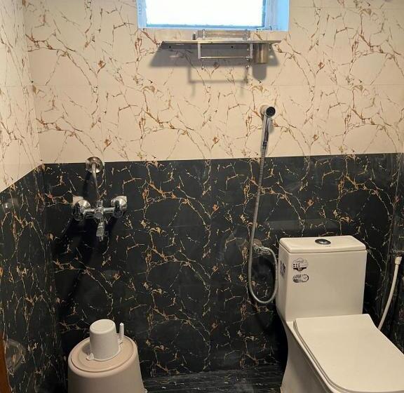 酒店 Coco Holidays