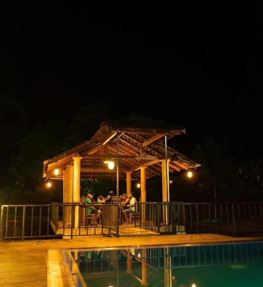 فندق Giants Forest