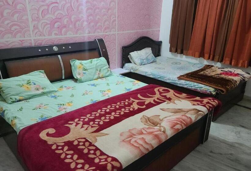 فندق Hari Krishnashrya