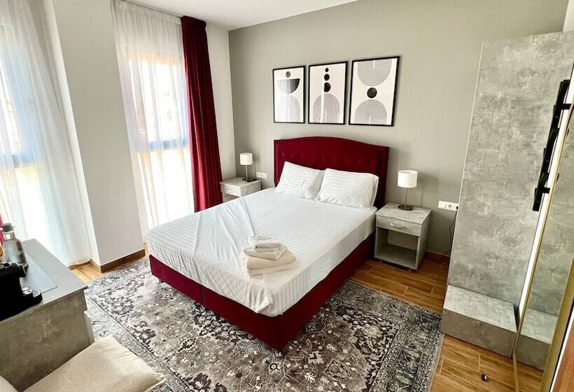 酒店 Fantazia Oradea   Self Check In & Out