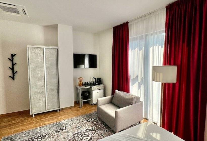 酒店 Fantazia Oradea   Self Check In & Out