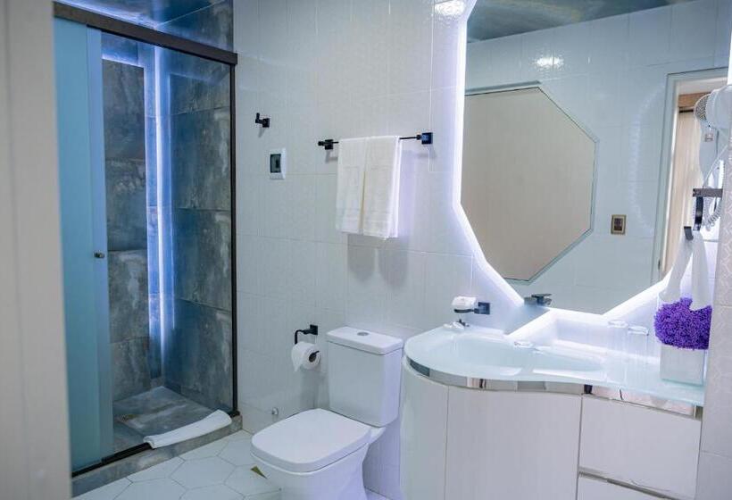 هتل Illampu Art Boutique