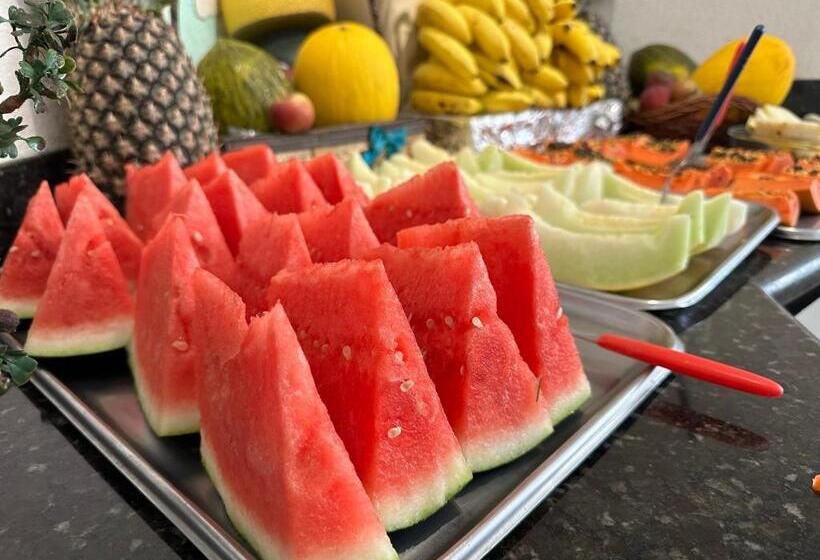 酒店 Internacional