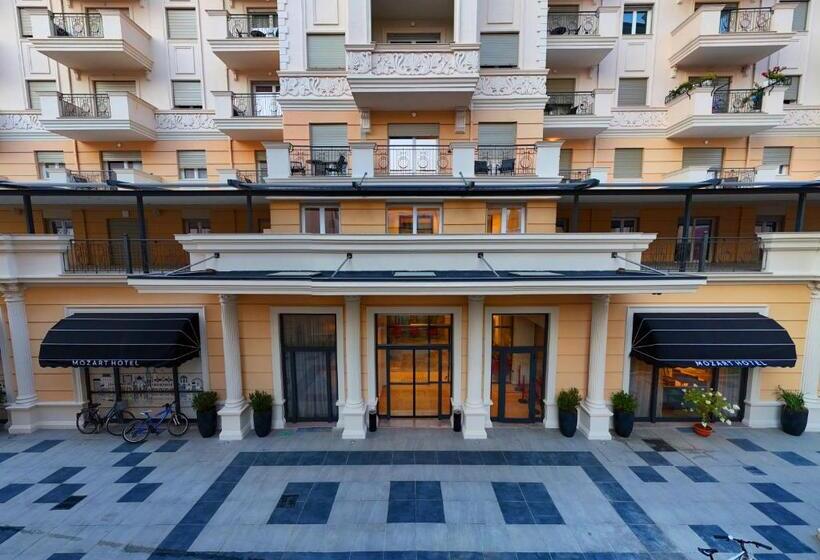 ホテル Mozart