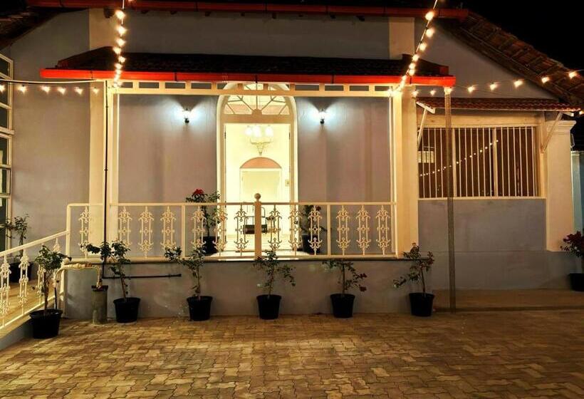 فندق North Avenue Suites