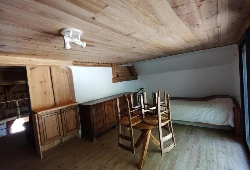 בית מלון כפרי Oyé