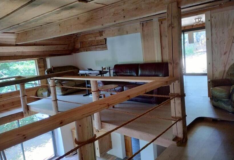 בית מלון כפרי Oyé