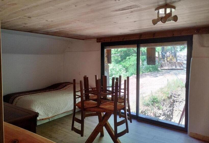 בית מלון כפרי Oyé