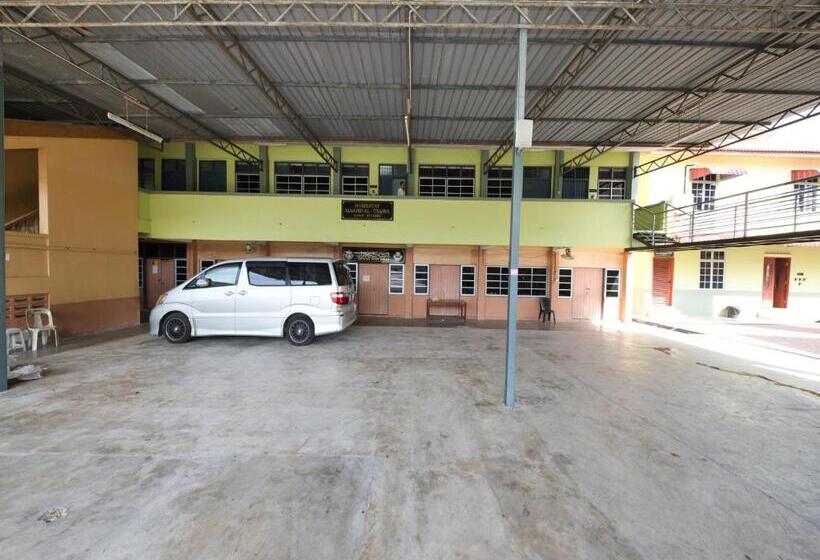 فندق Oyo 91004 Homestay Masjid At Taqwa