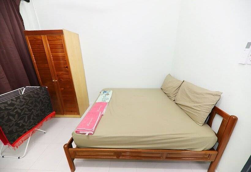 فندق Oyo 91004 Homestay Masjid At Taqwa