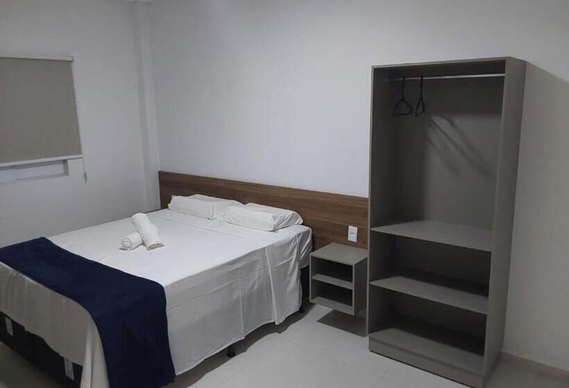 Отель Paralelo 9s