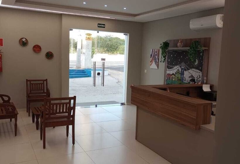 Отель Paralelo 9s