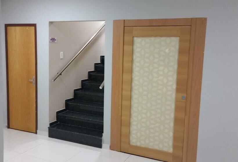 Отель Paralelo 9s