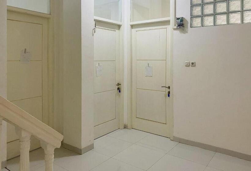 هتل Reddoorz Near Lampung City Mall