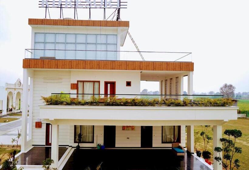 호텔 Royal Delight Resort