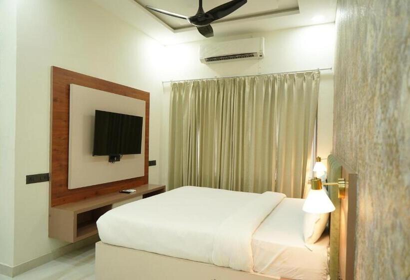 호텔 Royal Delight Resort