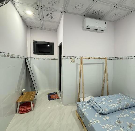 هتل Seaside Homestay