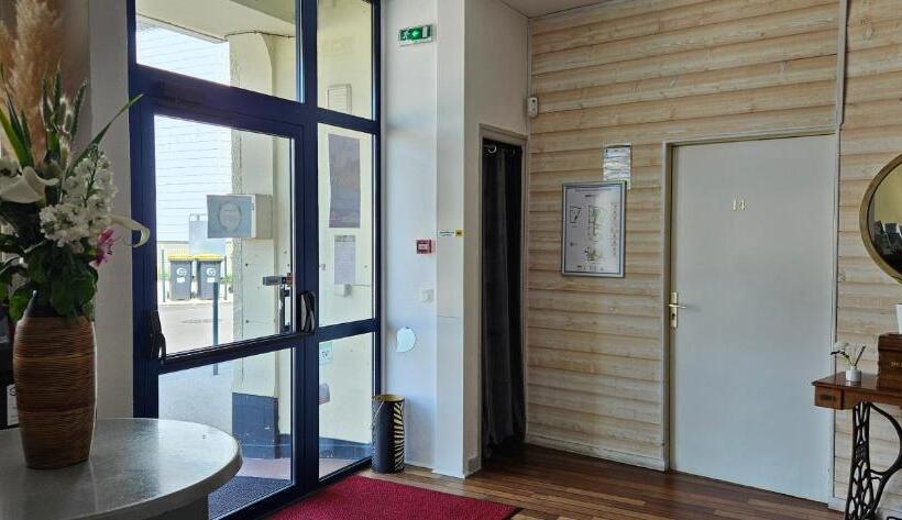 호텔 Terminus Auray