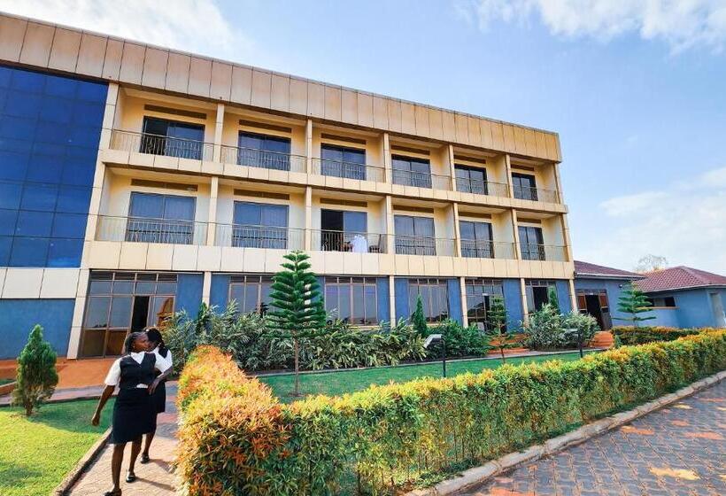 Hotel Victors Valley