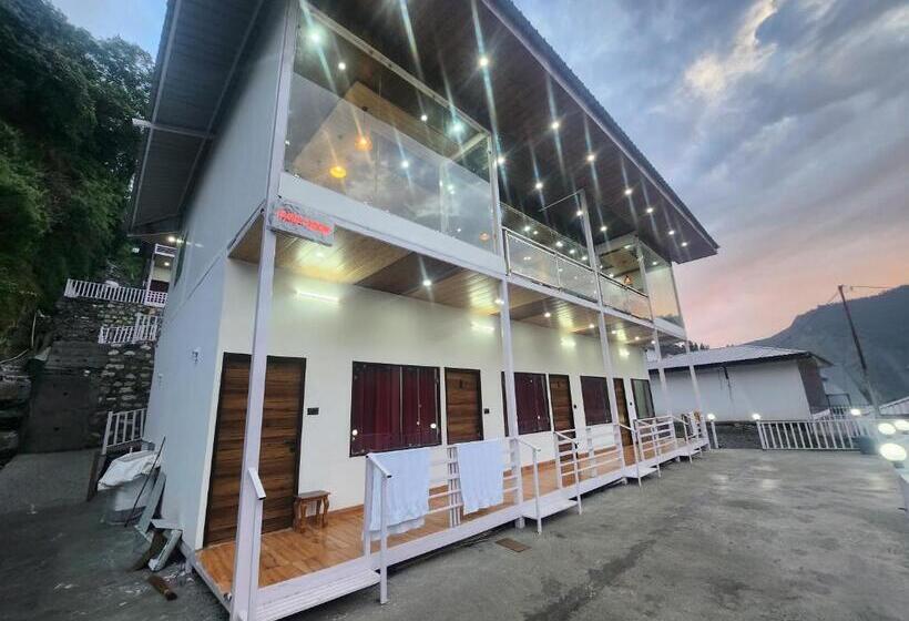 酒店 Yamunotri Heli Resort