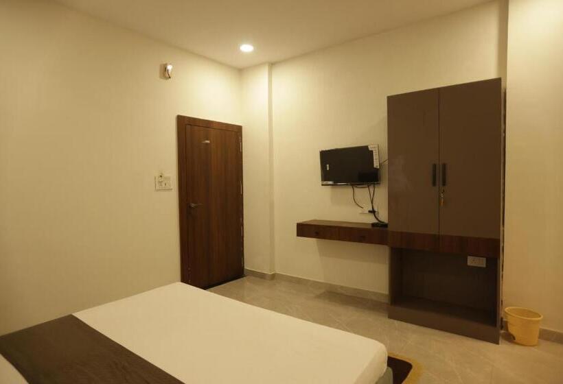 Kesharwani Hotels